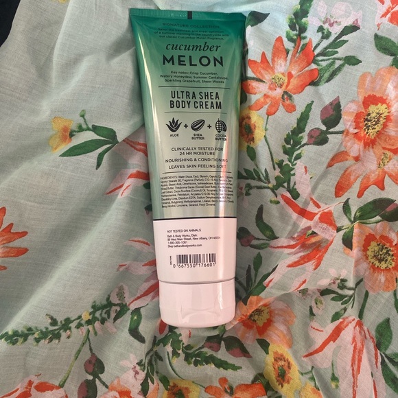 🌺🌺Bath and Bodyworks🌺🌺Cucumber melon Body cream NWT - Picture 2 of 2